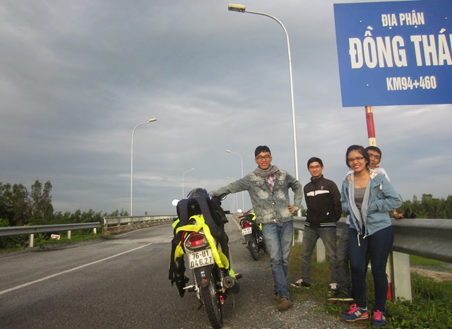 Cách đi Tháp Đôi Quy Nhơn bằng xe máy – Hướng dẫn nhanh cho du khách